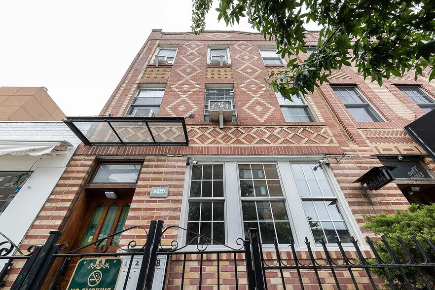 146 N 7th St, Brooklyn, NY à vendre - Photo de l’immeuble – Image 1 sur 17