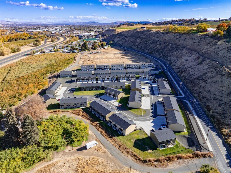 5101 W Powerhouse Rd, Yakima, WA à vendre - Photo de l’immeuble – Image 1 sur 13