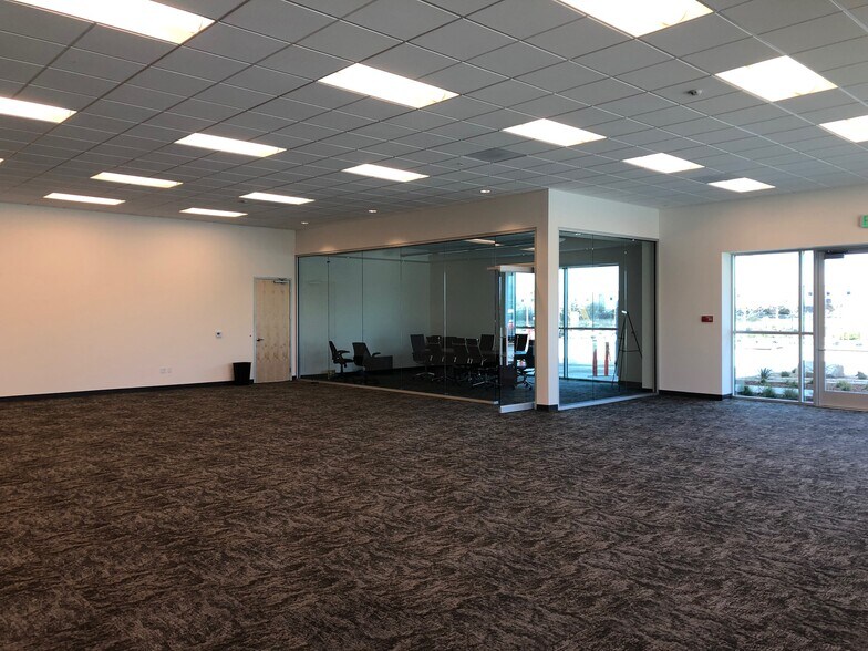 4323 Indian Ave, Perris, CA à louer - Photo de l’immeuble – Image 3 sur 8