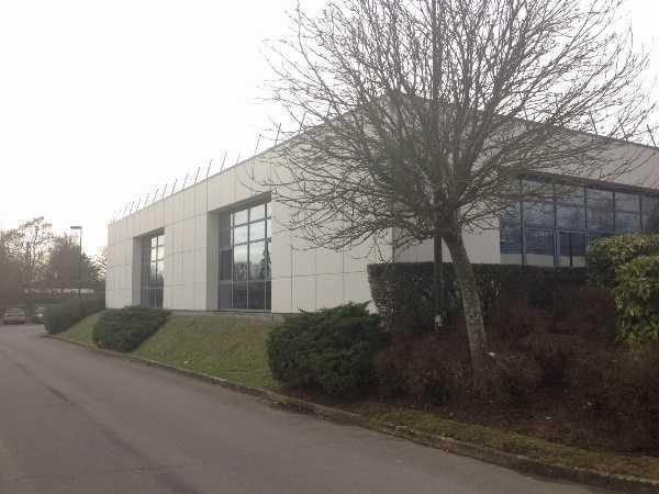 Plus de détails pour 4 Rue René Razel, Saclay - Bureau, Local d'activités à louer