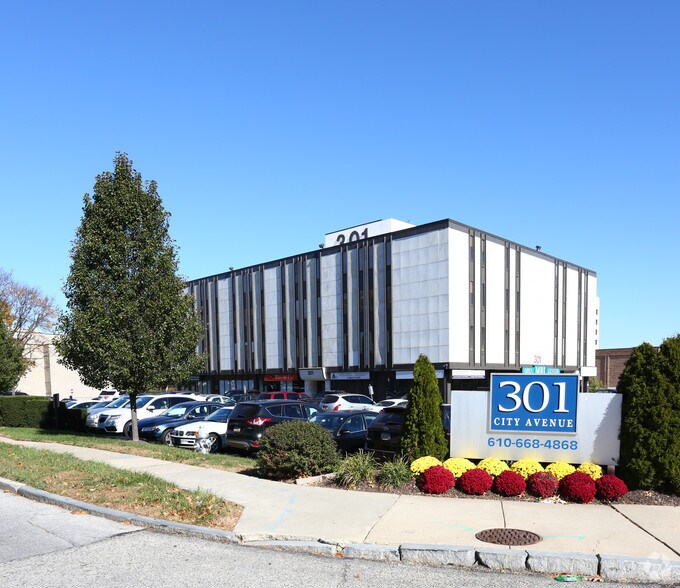 301 City Line Ave, Bala Cynwyd, PA à louer - Photo de l’immeuble – Image 2 sur 8