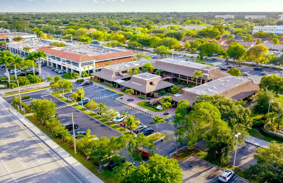 3000 N University Dr, Coral Springs, FL à vendre - Photo de l’immeuble – Image 2 sur 18