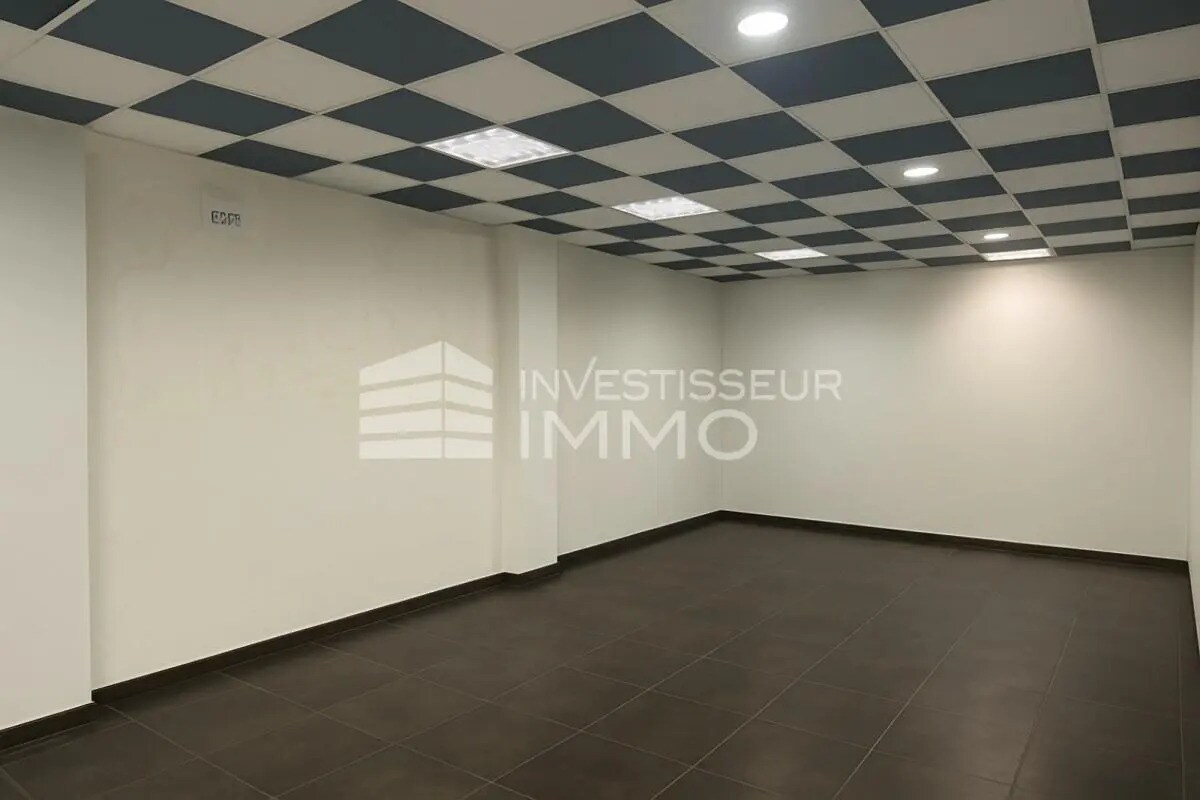 Local commercial dans Paris à louer Photo intérieure– Image 1 sur 5