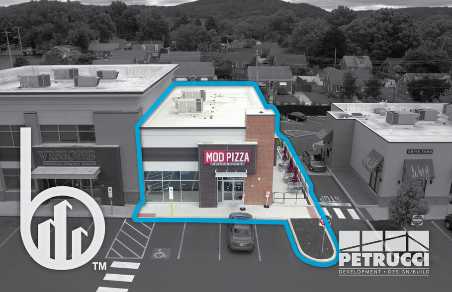 4237 N 5th Street Hwy, Temple, PA à louer - Photo de l’immeuble – Image 1 sur 6