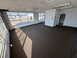 10055 Belknap Rd, Sugar Land, TX à louer Photo intérieure– Image 2 sur 4