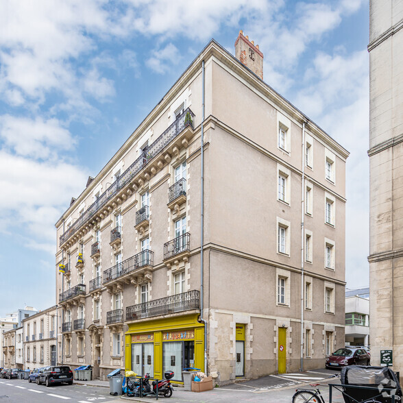 Bureau dans Nantes à vendre - Photo de l’immeuble – Image 2 sur 2