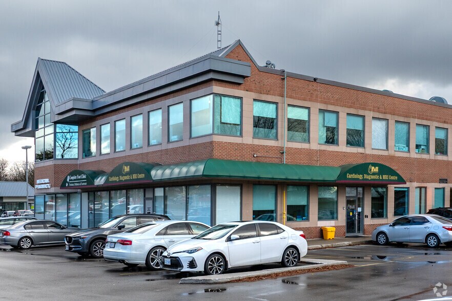 751 Victoria St S, Kitchener, ON à louer - Photo de l’immeuble – Image 2 sur 2