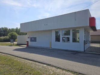 2950 Frontage Rd, Warsaw, IN à vendre - Photo de l’immeuble – Image 3 sur 23
