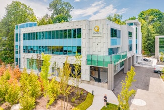Plus de détails pour 3577 Gilmore Way, Burnaby, BC - Bureau à louer
