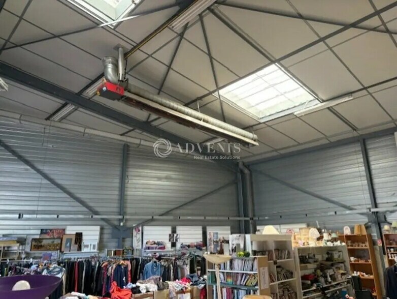 Local d’activités dans Blois à louer - Photo intérieure – Image 2 sur 5