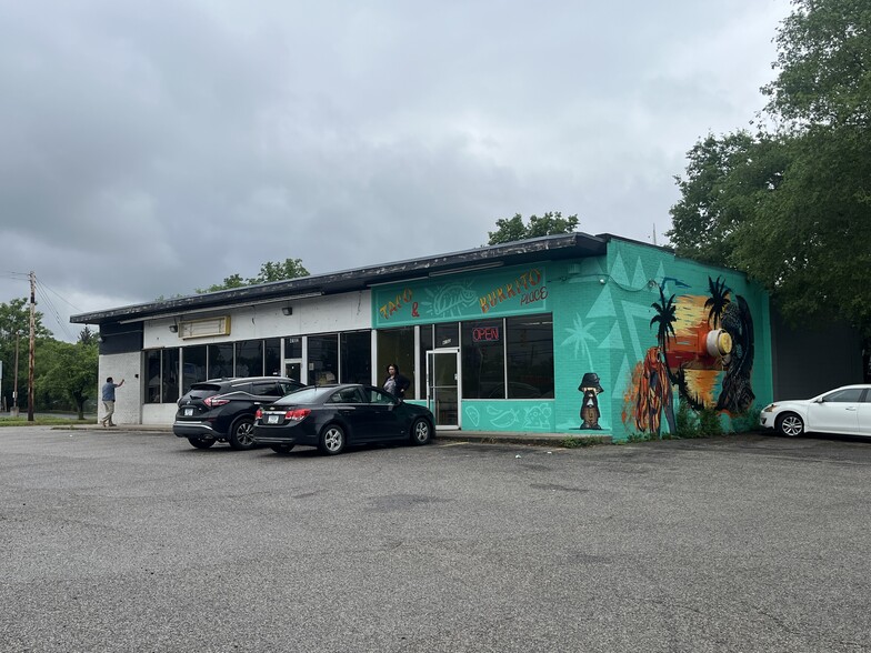 4102 N Keystone Ave, Indianapolis, IN à louer - Photo de l’immeuble – Image 1 sur 5