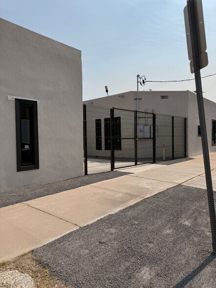 1001-1005 4th St NW, Albuquerque, NM à vendre - Photo de l’immeuble – Image 2 sur 3