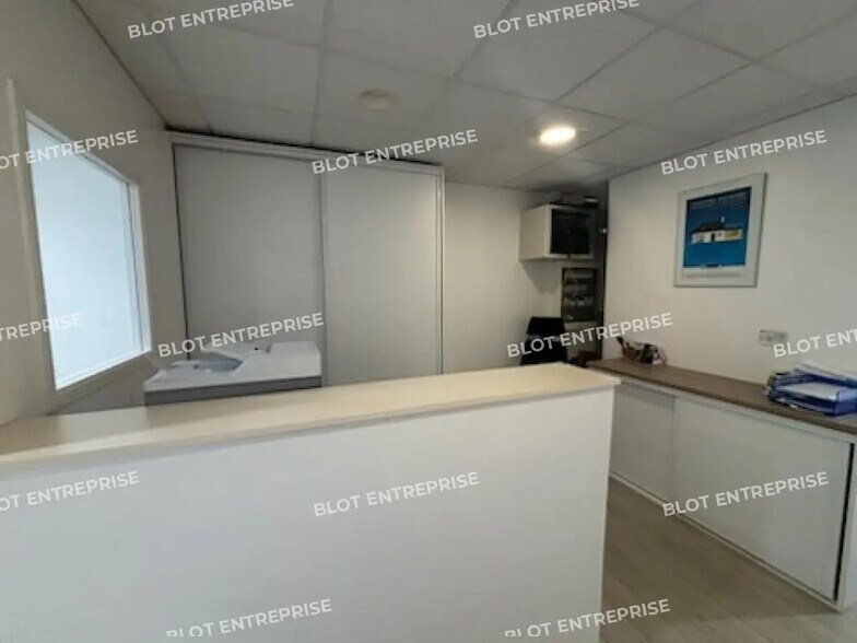 Bureau dans Quimper à vendre - Photo intérieure – Image 2 sur 6
