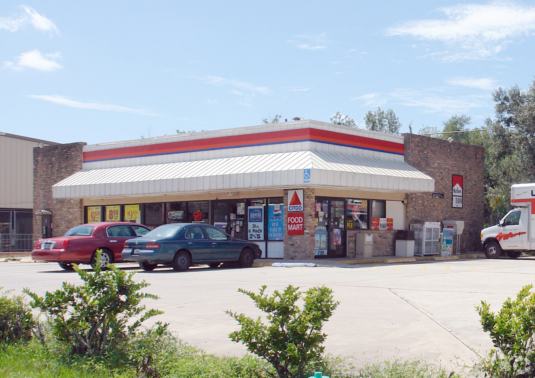2009 N Cocoa Blvd, Cocoa, FL à vendre Photo de l’immeuble– Image 1 sur 6