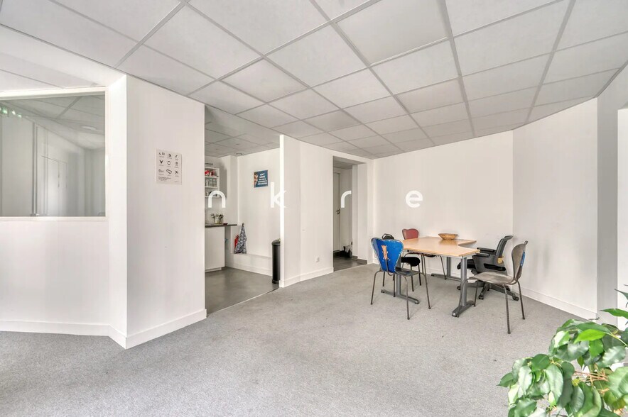 Bureau dans Paris à louer - Photo de l’immeuble – Image 3 sur 8
