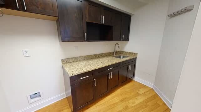 123 Tidewater St, Jersey City, NJ à louer - Vidéo sur l’annonce professionnelle – Image 2 sur 11