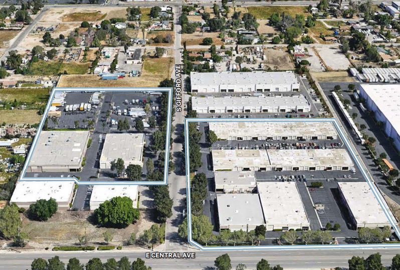 Gifford Ave, San Bernardino, CA à louer - Photo de l’immeuble – Image 1 sur 1