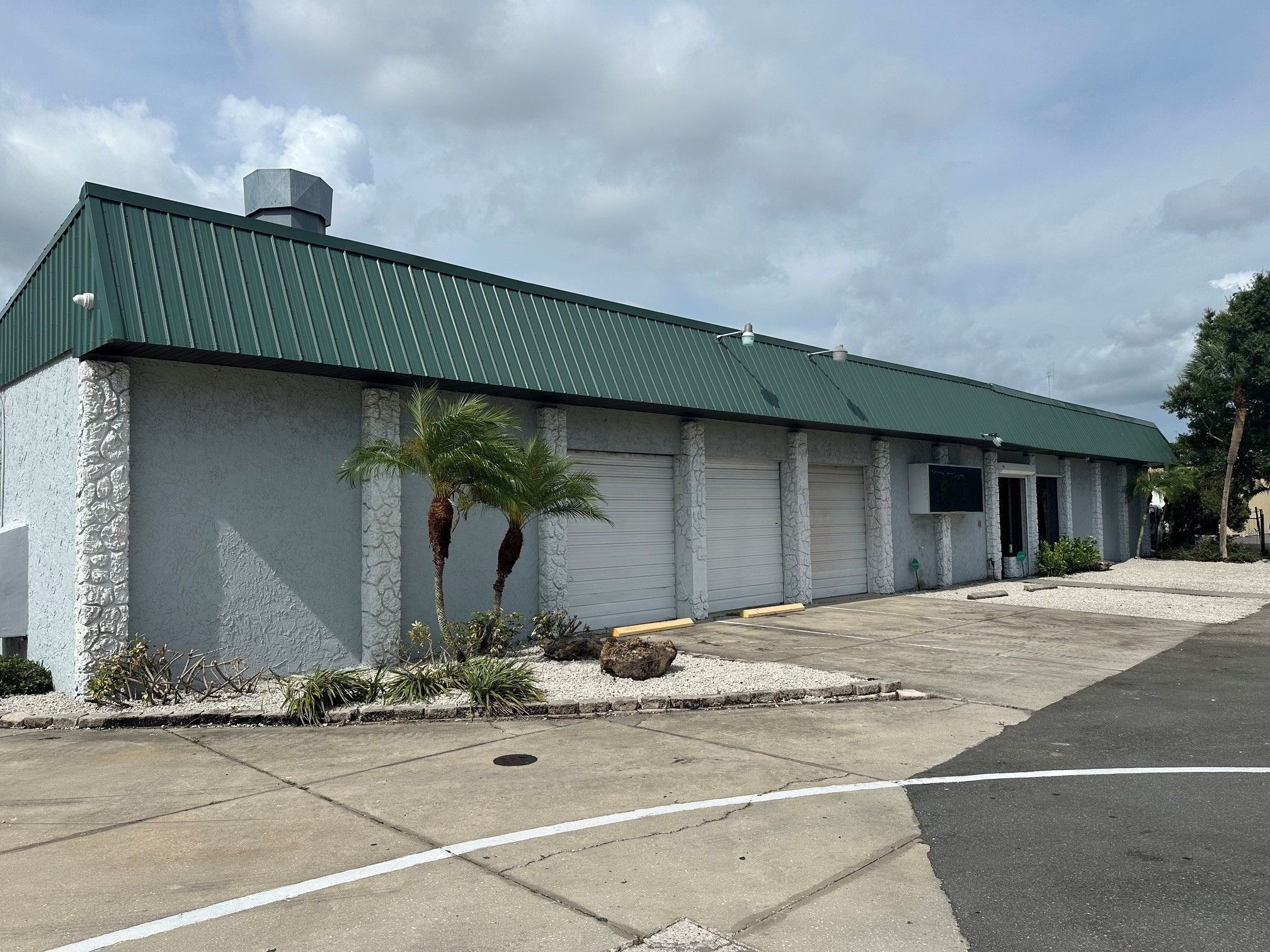 4249 Clark Rd, Sarasota, FL à louer Photo intérieure– Image 1 sur 1