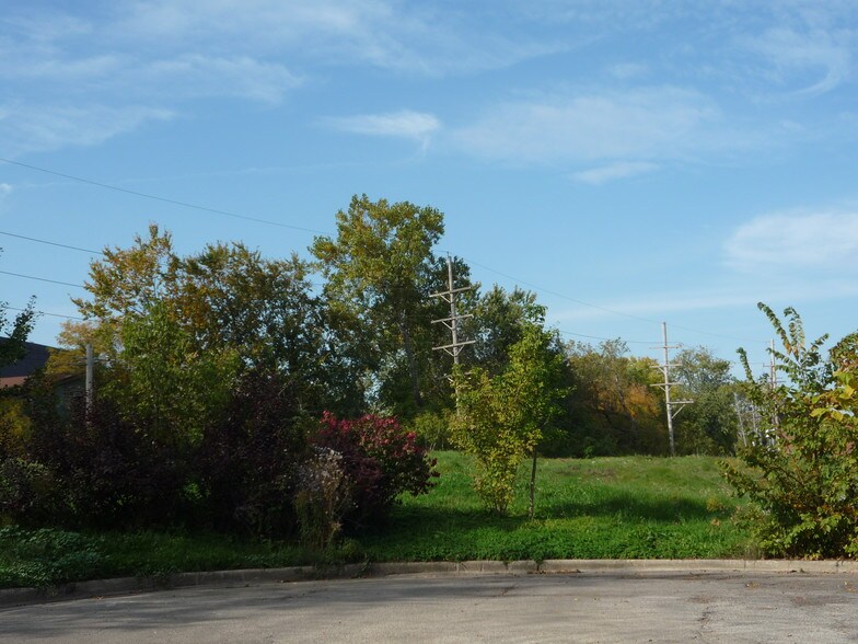 2044 Wesley Ave, Evanston, IL à vendre - Photo de l’immeuble – Image 3 sur 3