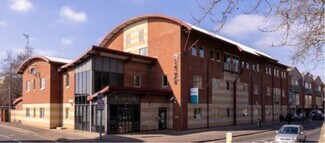 Plus de détails pour 49 Western Blvd, Leicester - Bureau à vendre
