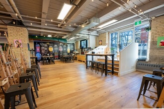 219 Dufferin St, Toronto, ON à louer Photo de l’immeuble– Image 1 sur 8