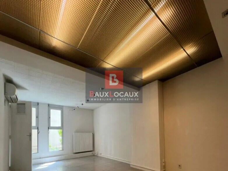 Bureau dans Avignon à louer - Photo intérieure – Image 3 sur 7