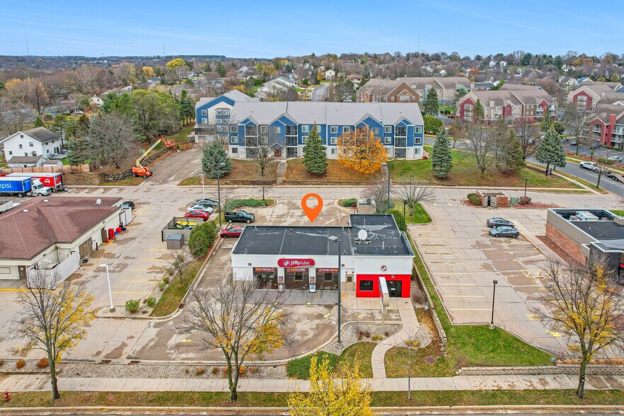 3140 Maple Valley Dr, Madison, WI à vendre - Photo de l’immeuble – Image 2 sur 5