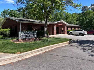 Plus de détails pour 7008 Harps Mill Rd, Raleigh, NC - Bureau à vendre