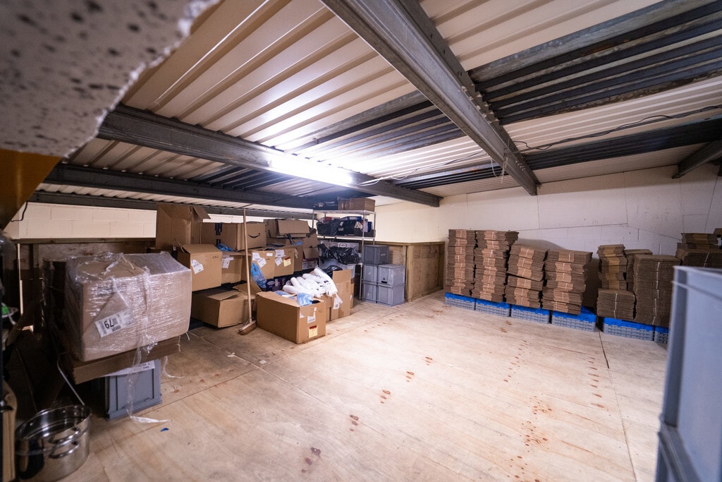 Bridge Rd, Southall, MDS UB2 4AY - Lot Ground - - Photo intérieure - Image 1 of 13