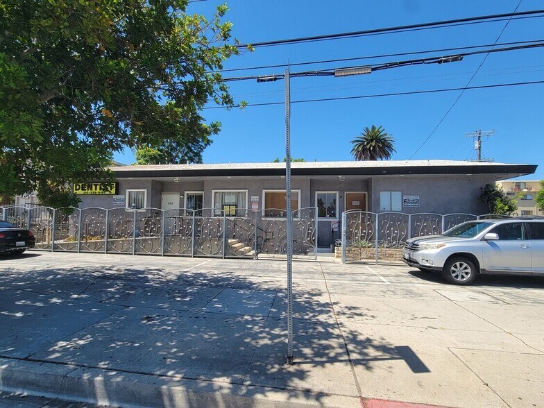 11101 Venice Blvd, Los Angeles, CA à louer - Photo de l’immeuble – Image 2 sur 6