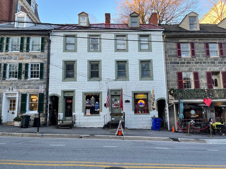 8192 Main St, Ellicott City, MD à louer - Photo principale – Image 1 sur 6