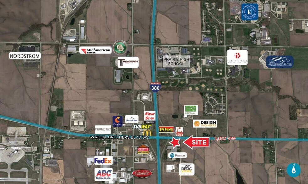 9040 Earhart Ln SW, Cedar Rapids, IA à vendre - Photo de l’immeuble – Image 3 sur 9