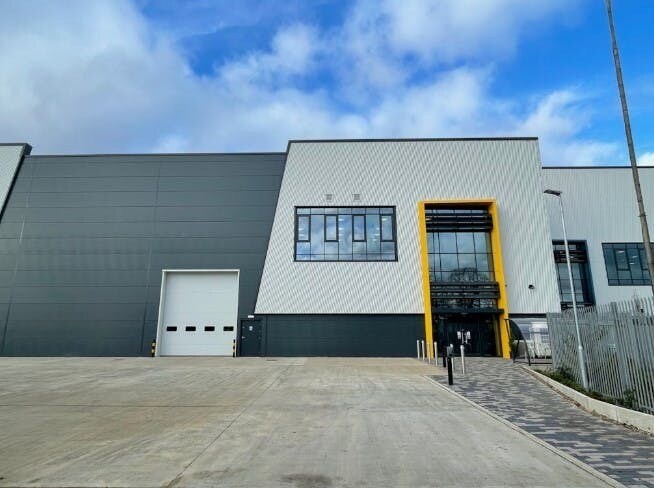 Unit 1-3 Tewin Rd, Welwyn Garden City à louer - Photo de l’immeuble – Image 3 sur 9