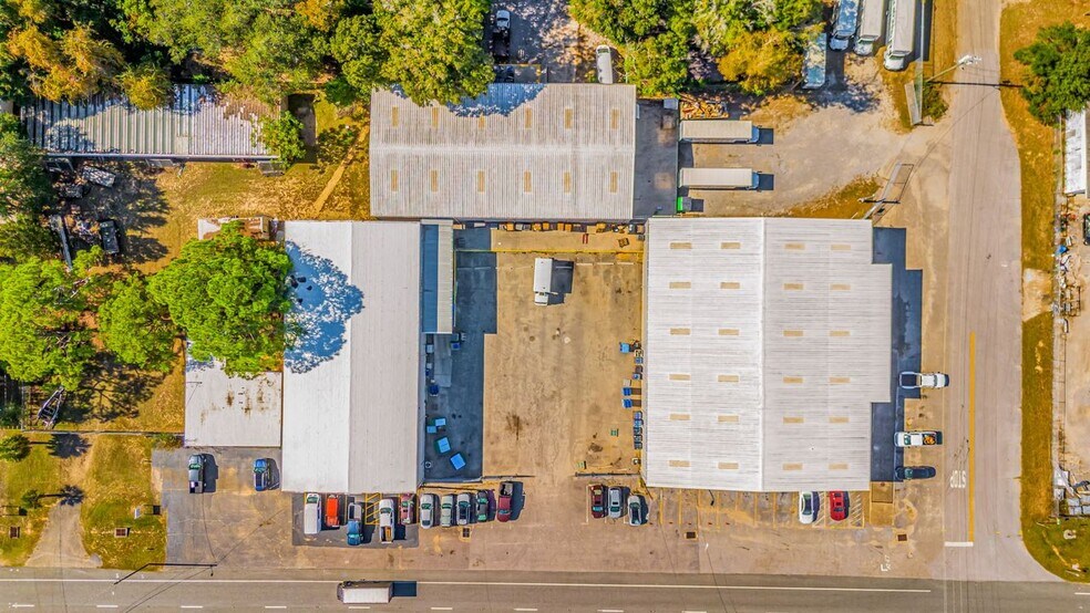 NNN Lease Portfolio (3 Buildings) portefeuille de 3 biens à vendre sur LoopNet.fr - Photo de l’immeuble – Image 3 sur 32