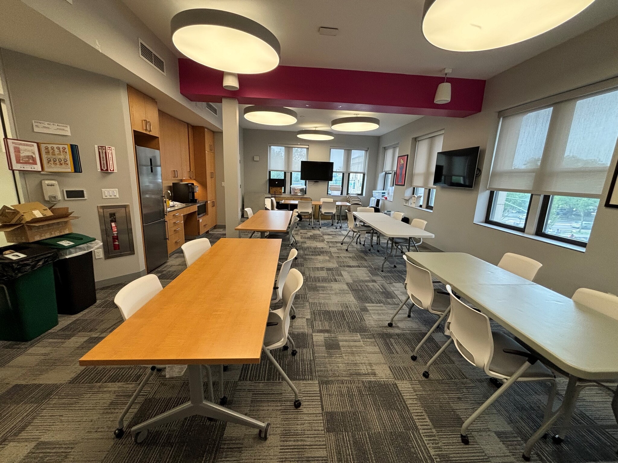 534-538 Eastern Pky, Brooklyn, NY à louer Photo intérieure– Image 1 sur 4