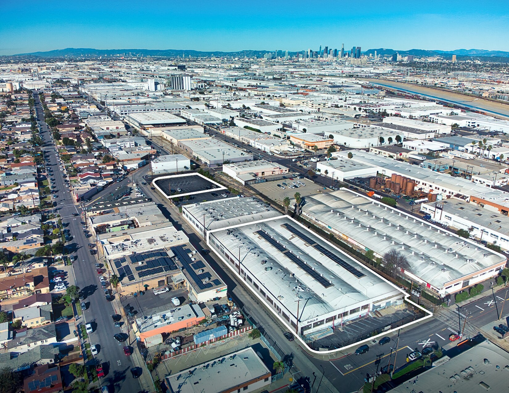 5035 Gifford Ave, Vernon, CA à louer Photo principale– Image 1 sur 6