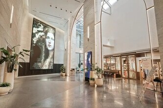 1 Place Des Saisons, Courbevoie à louer Photo intérieure– Image 1 sur 3