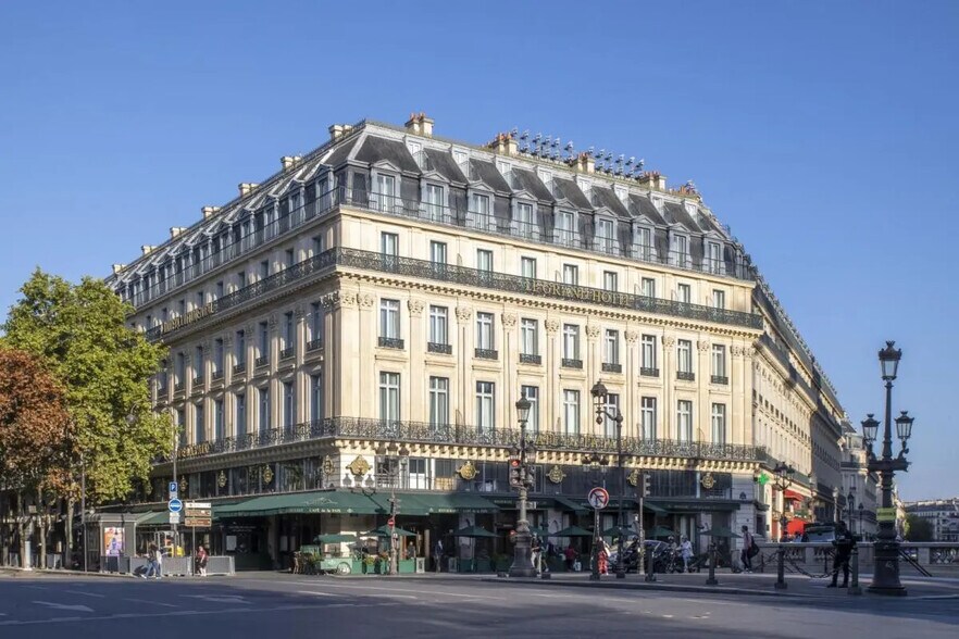 Bureau dans Paris à louer - Photo de l’immeuble – Image 1 sur 8