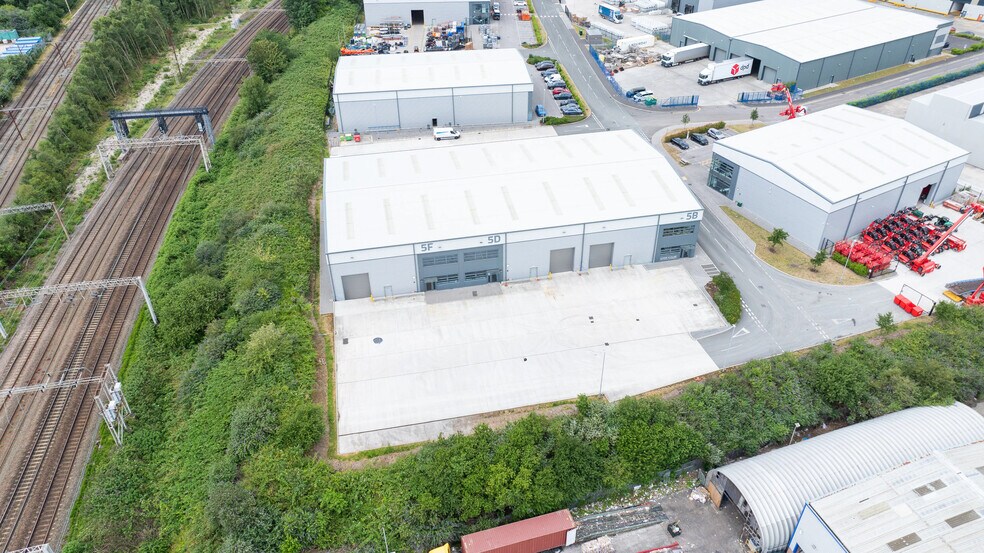 Triumph Business Park, Liverpool à louer - Photo de l’immeuble – Image 2 sur 9