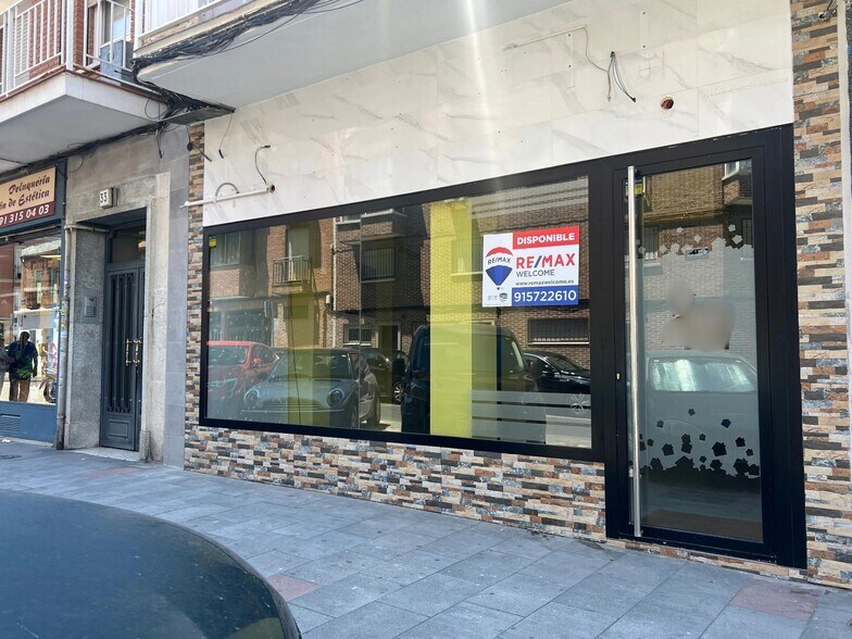 Immeuble residentiel dans Madrid, Madrid à vendre - Photo principale – Image 1 sur 3