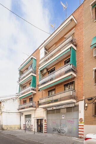 Plus de détails pour Calle Galeotes, 6, Madrid - Industriel/Logistique à louer