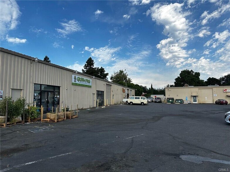 2725-2735 State Highway 32, Chico, CA à vendre - Photo de l’immeuble – Image 2 sur 17