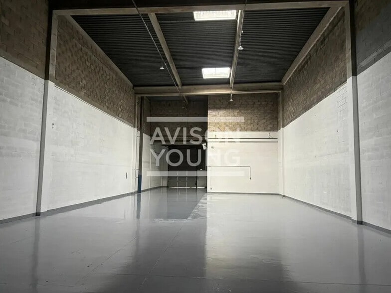 Local d’activités dans Gennevilliers à louer - Photo intérieure – Image 3 sur 5