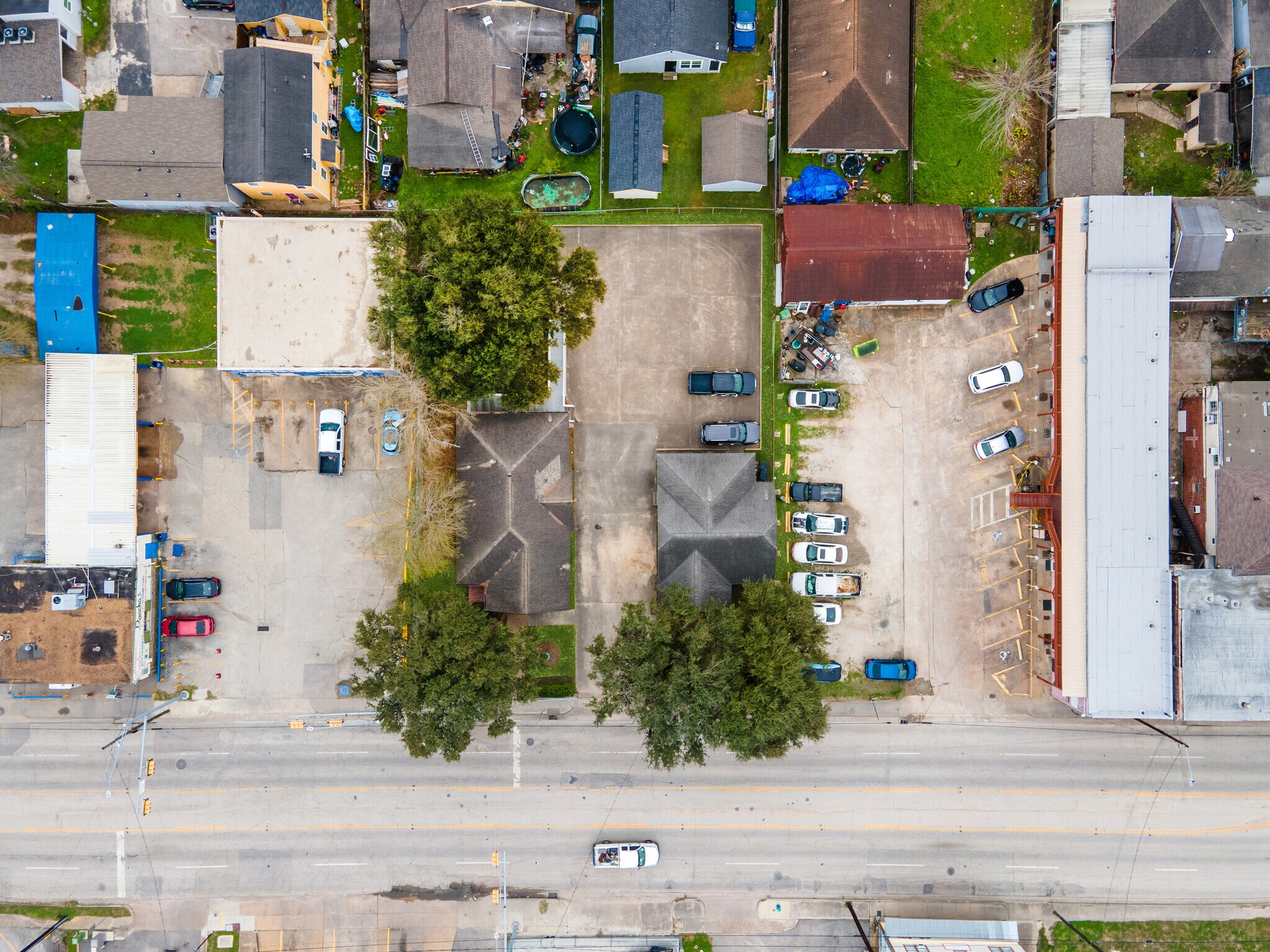 7828 Harrisburg Blvd, Houston, TX à vendre Photo principale– Image 1 sur 13
