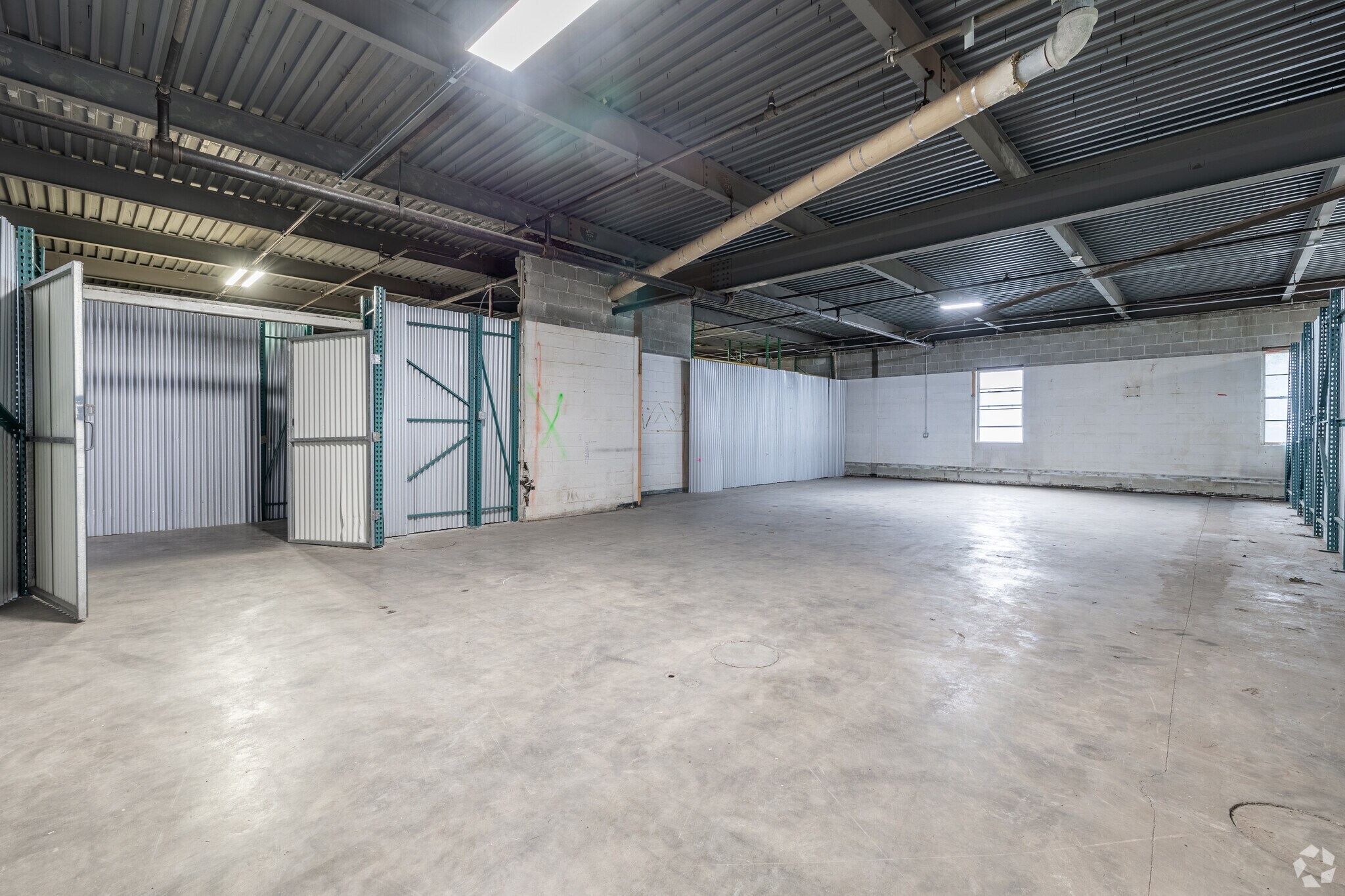 530 West St, Braintree, MA à louer Photo principale– Image 1 sur 22