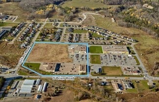 Plus de détails pour 640 O'brien Rd, Renfrew, ON - Local commercial à louer