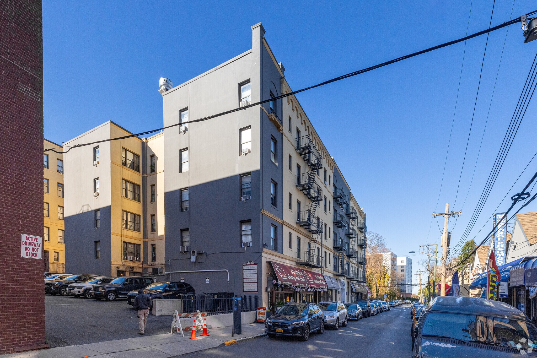 100 Stuyvesant Pl, Staten Island, NY à louer Photo principale– Image 1 sur 5