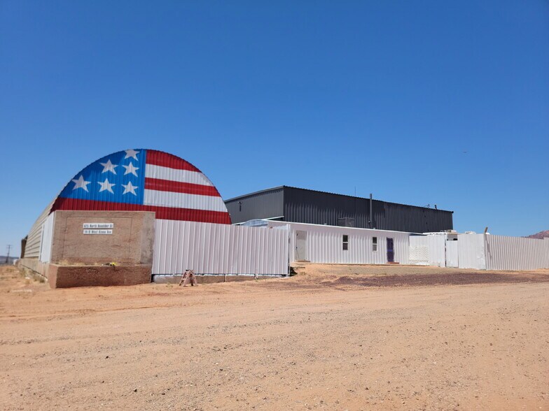 1470 W Uzona Ave, Hildale, UT à louer - Photo de l’immeuble – Image 2 sur 12