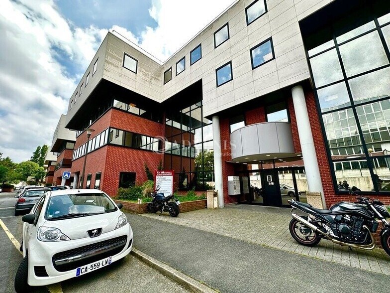 54 Route De Sartrouville, Le Pecq à louer - Photo de l’immeuble – Image 3 sur 15