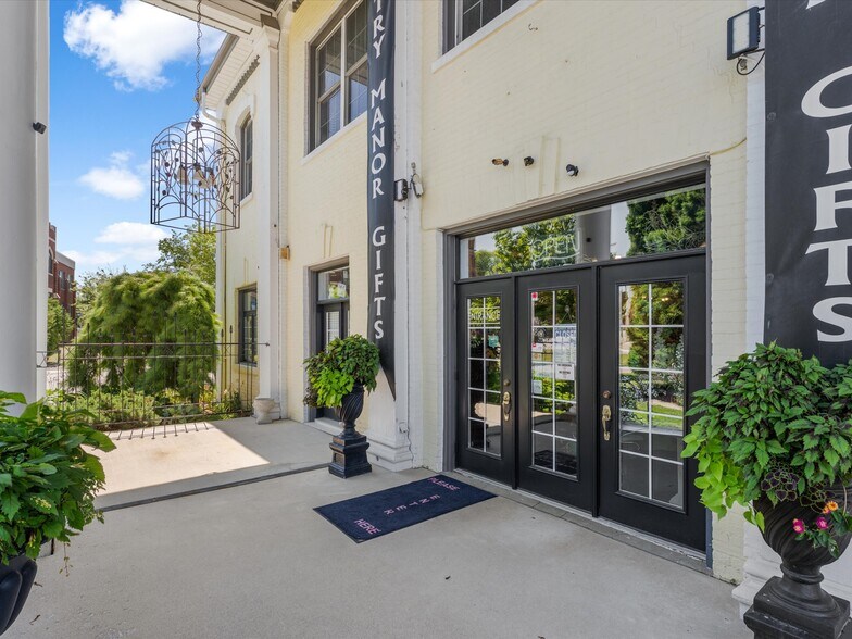 9 Park St, Chatham, ON à vendre - Photo de l’immeuble – Image 3 sur 55